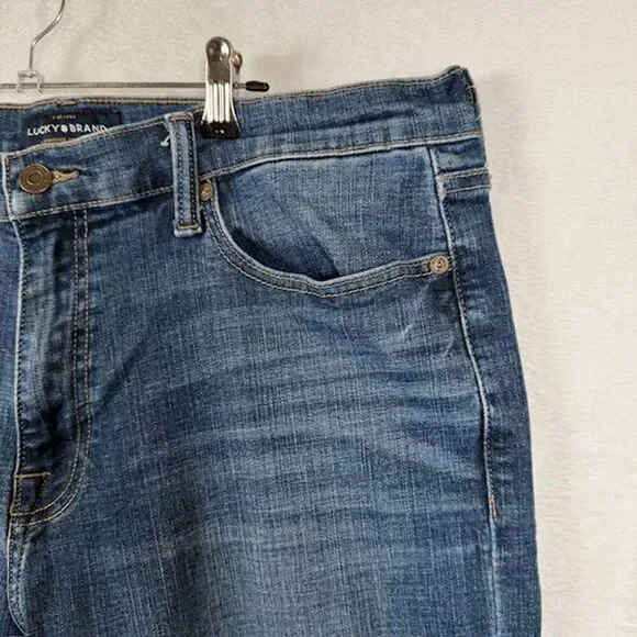 Lucky Brand 410 Athletic Slim Medium Whisker Wash Stretch Men's Size 36 x 30 - Picture 3 of 16